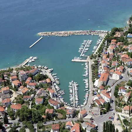 Pleasant On The Croatian Islands Amid The Sea * Malinska