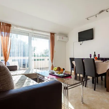 Apartman Pleasant On The Croatian Islands Amid The Sea
