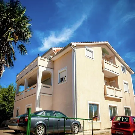 Apartman Pleasant On The Croatian Islands Amid The Sea Malinska